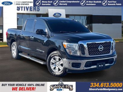 Used 2018 Nissan Titan SV w/ SV Convenience Package