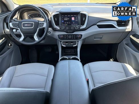 Used 2024 GMC Terrain SLT w/ Tech Package AWD/4WD image 17