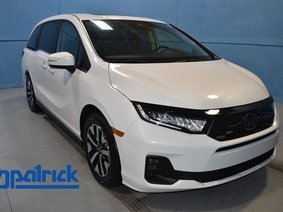 Used 2025 Honda Odyssey Touring