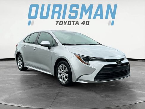 Used 2024 Toyota Corolla LE FWD image 1