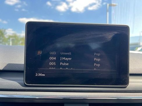 Used 2018 Audi A4 2.0T Ultra Premium w/ Convenience Package FWD image 18