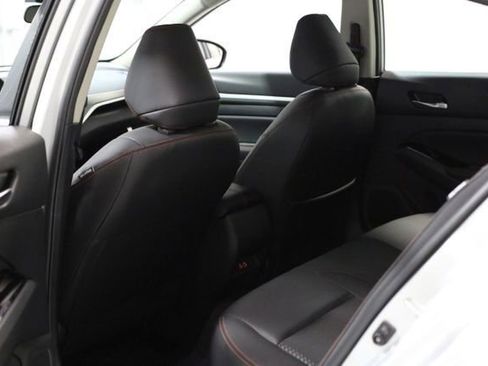 New 2025 Nissan Altima 2.5 SR image 18