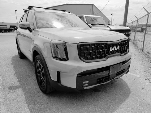 Used 2024 Kia Telluride SX X-Line image 1