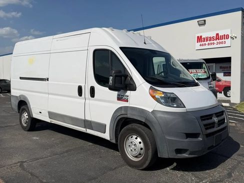 Used 2018 RAM ProMaster 2500 w/ Interior Convenience Group FWD image 1