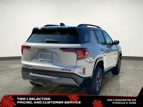 New 2026 GMC Terrain AT4 w/ LPO, Black Badging Package AWD/4WD image 9