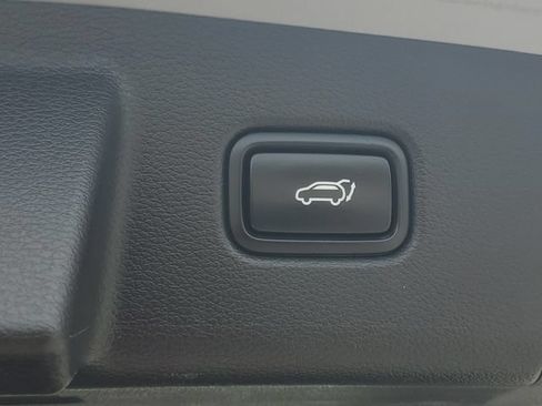 Used 2022 Kia Telluride SX w/ SX Prestige Package AWD/4WD image 8