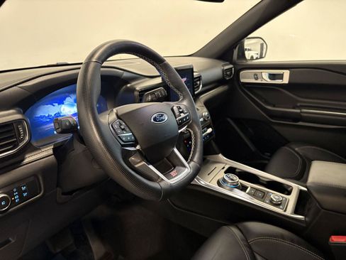 Used 2020 Ford Explorer ST w/ ST Street Pack AWD/4WD image 14