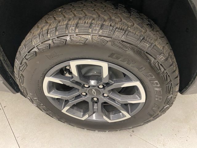 New 2027 Chevrolet Equinox ACTIV w/ Safety and Technology Package AWD/4WD image 15