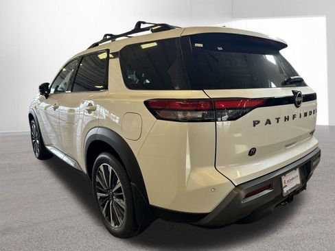 New 2026 Nissan Pathfinder Platinum image 31