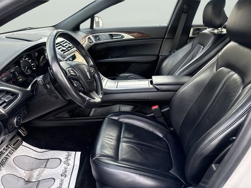 Used 2019 Lincoln MKZ Reserve w/ Reserve Plus Package image 17