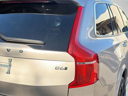 Used 2023 Volvo XC90 B6 Plus w/ Protection Package Premier image 28