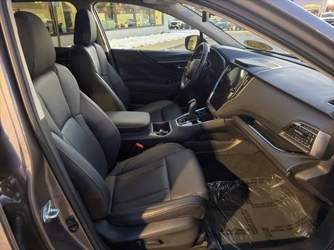 Used 2023 Subaru Outback Limited image 20