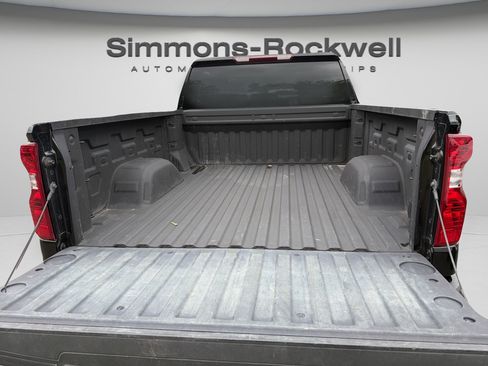 Used 2024 Chevrolet Silverado 1500 Custom AWD/4WD image 10
