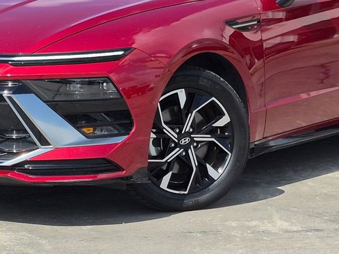 Used 2025 Hyundai Sonata SEL FWD image 30