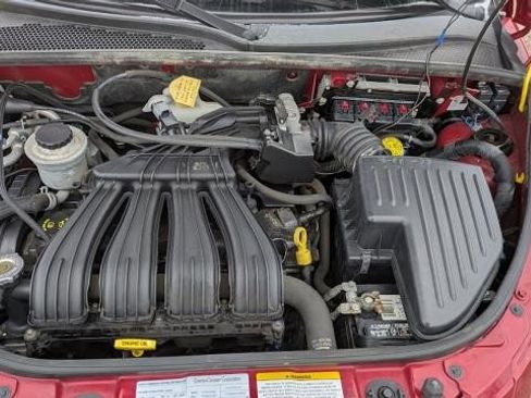 Used 2008 Chrysler PT Cruiser Touring w/ Chrome Appearance Group image 16