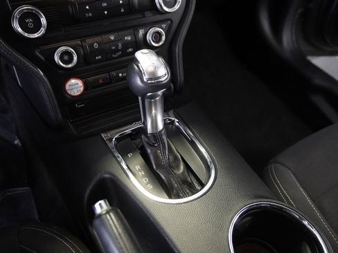 Used 2015 Ford Mustang EcoBoost image 21