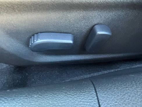 Used 2024 Nissan Altima 2.5 SV image 11