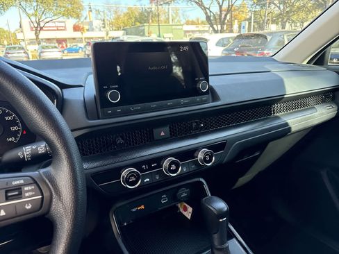 Used 2025 Honda CR-V LX image 15