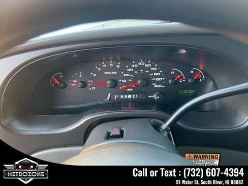 Used 2008 Ford E-350 and Econoline 350 Super Duty image 23