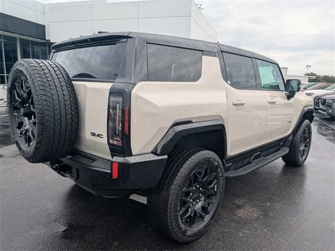 New 2026 GMC Hummer EV SUV image 4