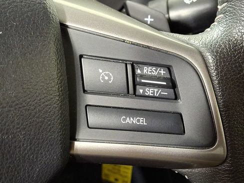 Used 2015 Subaru Impreza 2.0i Premium AWD/4WD image 22