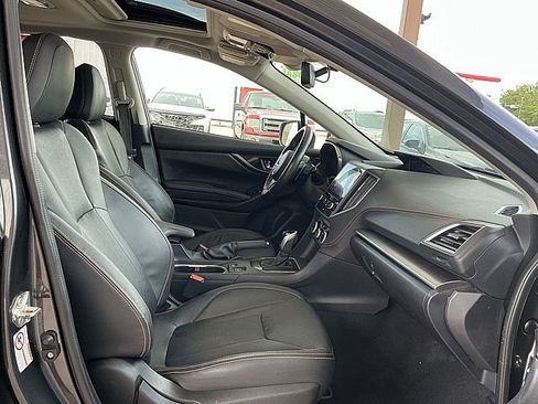 Used 2019 Subaru Crosstrek 2.0i Limited w/ Moonroof Package w/Navigation AWD/4WD image 11