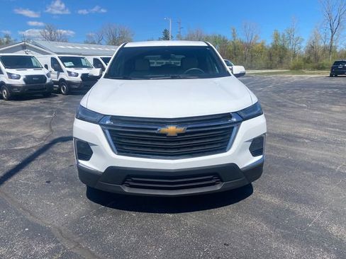 Used 2023 Chevrolet Traverse LS w/ Safety Package FWD image 14