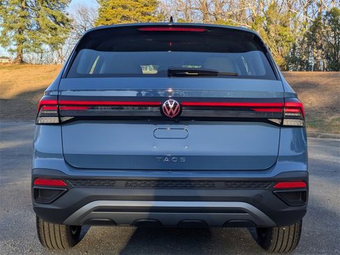 New 2026 Volkswagen Taos S image 5