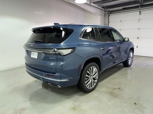 New 2026 Buick Enclave Avenir w/ Super Cruise Package FWD image 7
