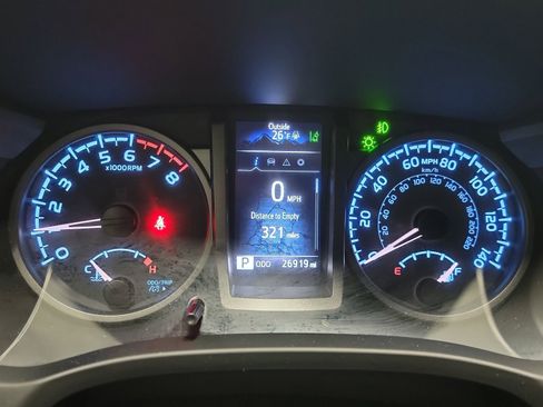 Used 2023 Toyota Tacoma TRD Off-Road image 18