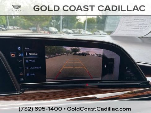 Used 2021 Cadillac Escalade ESV Premium Luxury w/ Driver Assist Tech Package AWD/4WD image 30