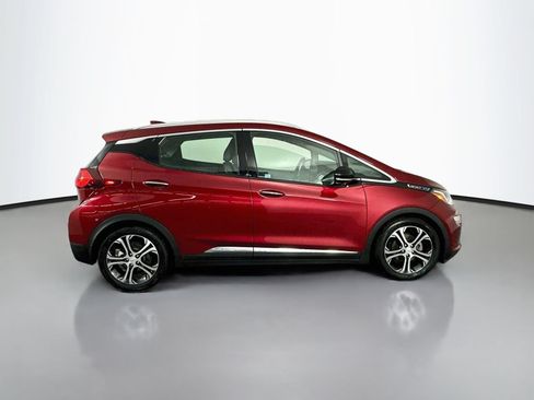 Used 2017 Chevrolet Bolt Premier w/ Driver Confidence II Package FWD image 8