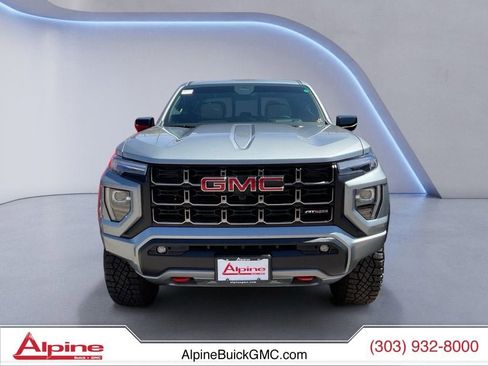 Used 2025 GMC Canyon AT4 w/ AT4X Package AWD/4WD image 8