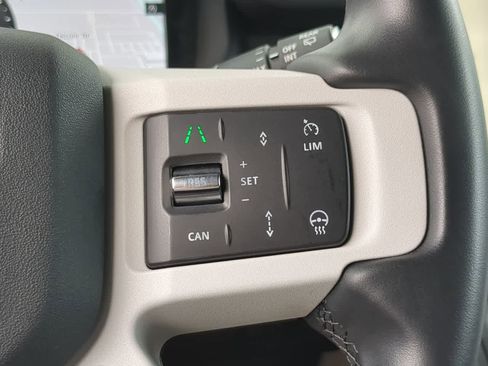 Certified 2025 Land Rover Defender 110 S image 26