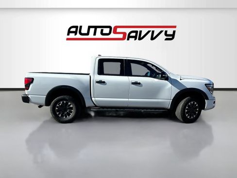 Used 2023 Nissan Titan PRO-4X w/ Pro-4x Convenience Package image 8