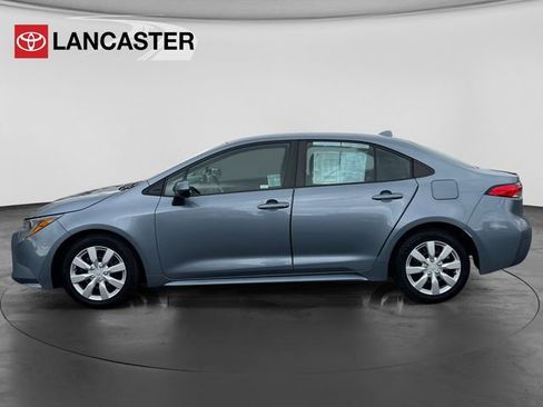 Used 2023 Toyota Corolla LE image 4