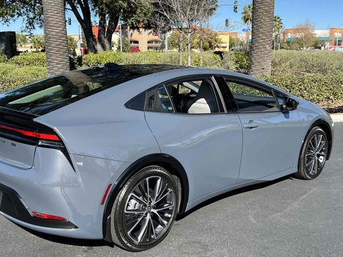 Used 2024 Toyota Prius Limited image 50