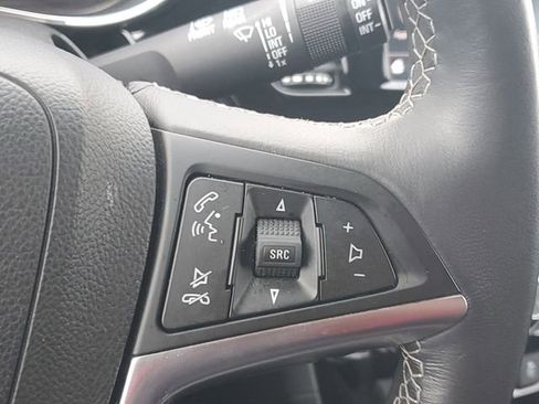 Certified 2022 Buick Encore Preferred w/ Safety Package image 22