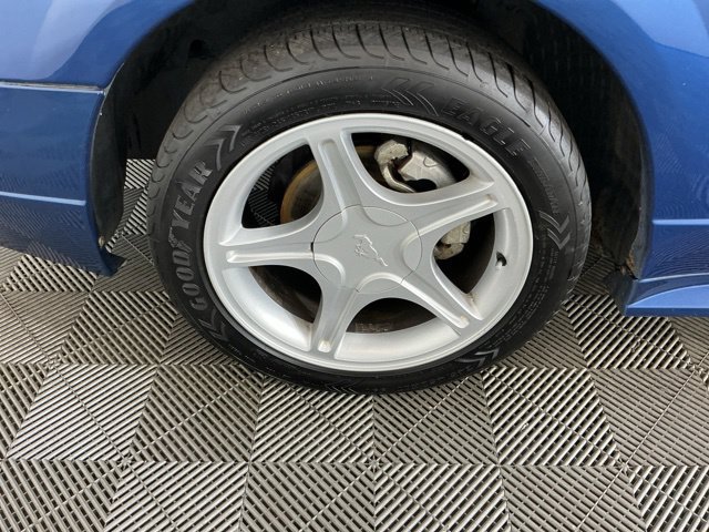 Used 2000 Ford Mustang GT RWD image 21