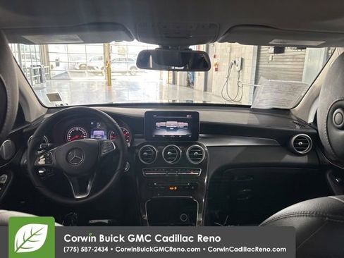 Used 2016 Mercedes-Benz GLC 300 4MATIC image 31