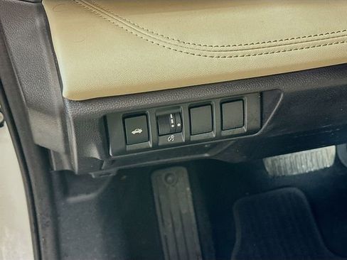 Certified 2023 Subaru Legacy Limited image 11