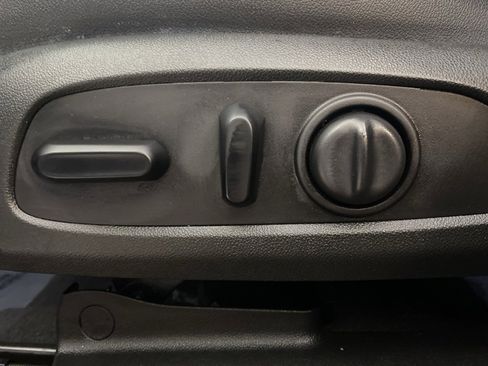 Used 2020 Chevrolet Blazer RS image 23