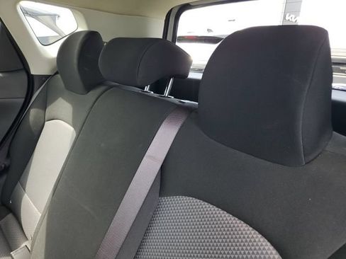 Used 2022 Kia Soul LX w/ Technology Package FWD image 11