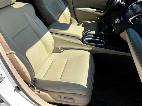 Used 2016 Acura RDX AWD w/ Technology Package image 29
