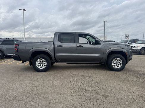 New 2026 Nissan Frontier S image 7