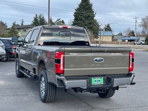 New 2026 Ford F250 Lariat w/ Lariat Premium Package AWD/4WD image 3
