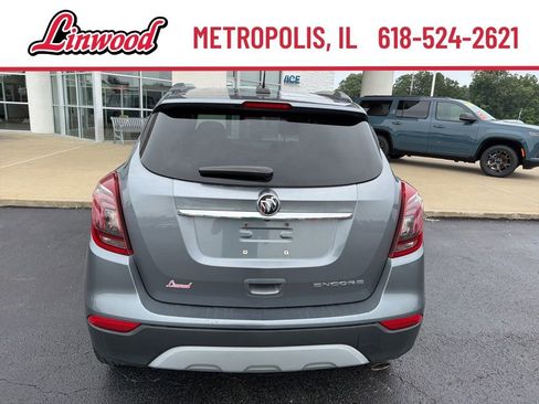 Used 2020 Buick Encore Preferred FWD image 5