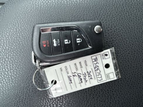 Certified 2024 Toyota Camry SE FWD image 30
