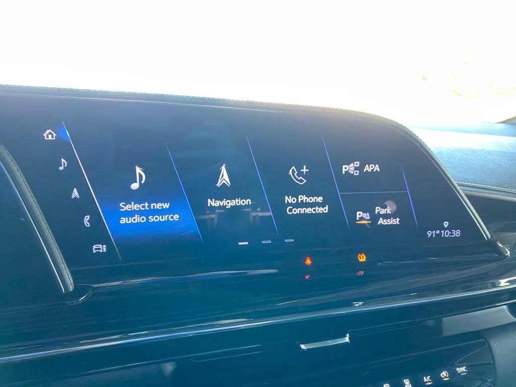 Used 2022 Cadillac Escalade Sport w/ Touring Package AWD/4WD image 21