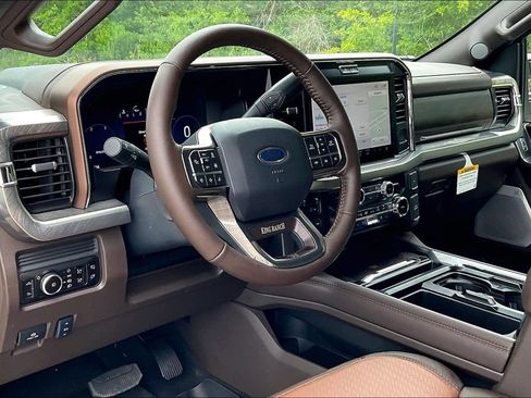 Used 2026 Ford F250 King Ranch w/ FX4 Off-Road Package AWD/4WD image 5